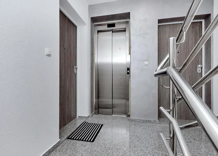 Luxury Apartment Macola Free Beach Parking