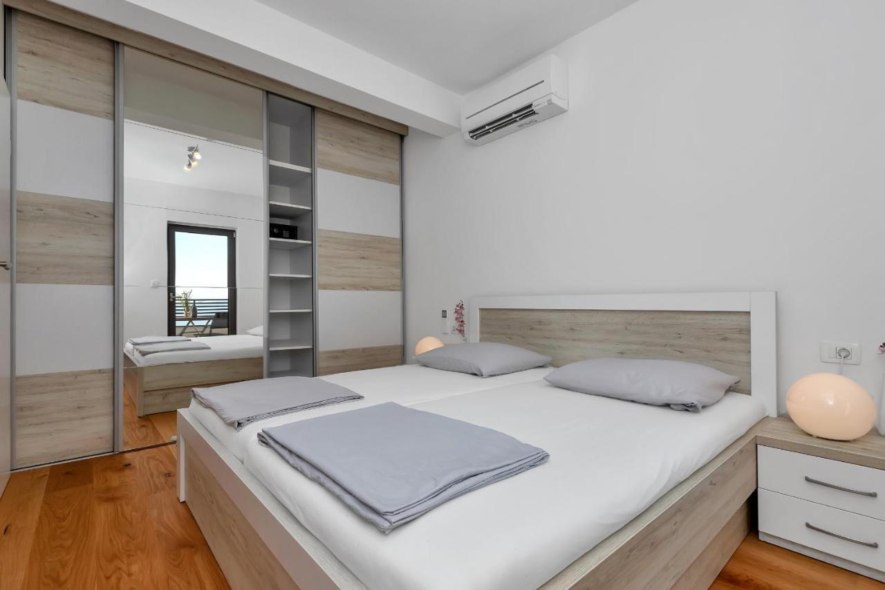 Luxury Macola Free Parking *