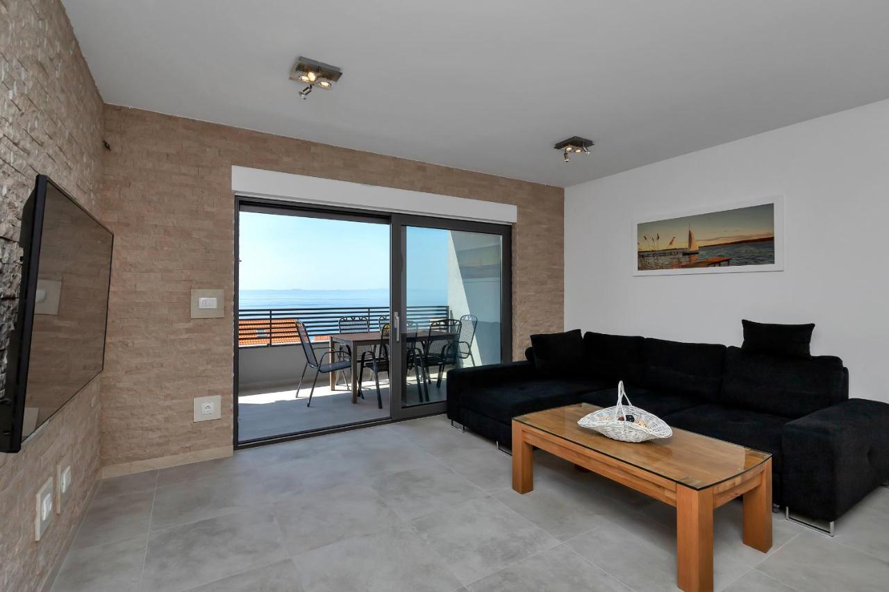 Luxury Macola Free Parking Apartment