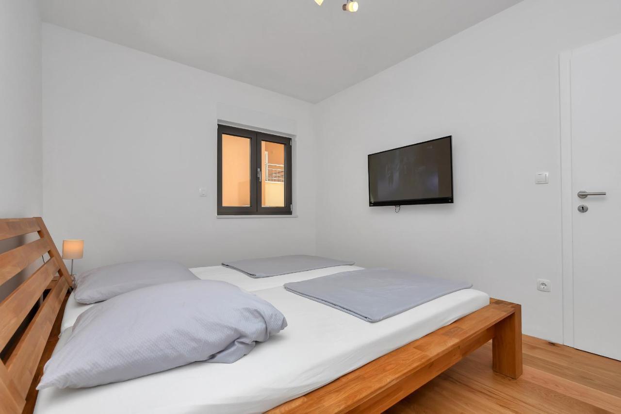 Luxury Macola Free Parking Makarska