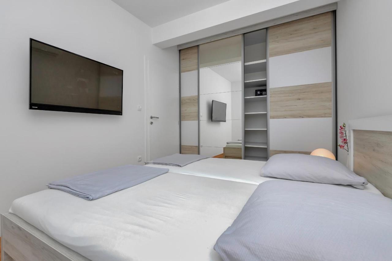 Luxury Macola Free Parking Apartment *
