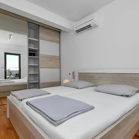 Luxury Apartment Macola Free Beach Parking Makarska Exterior photo
