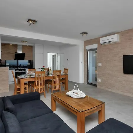 Luxury Apartment Macola Free Beach Parking Makarska Exterior photo